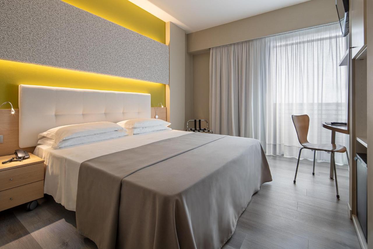 Hotel Rosanna 3 Stelle Superior ليدو دي يسولو المظهر الخارجي الصورة