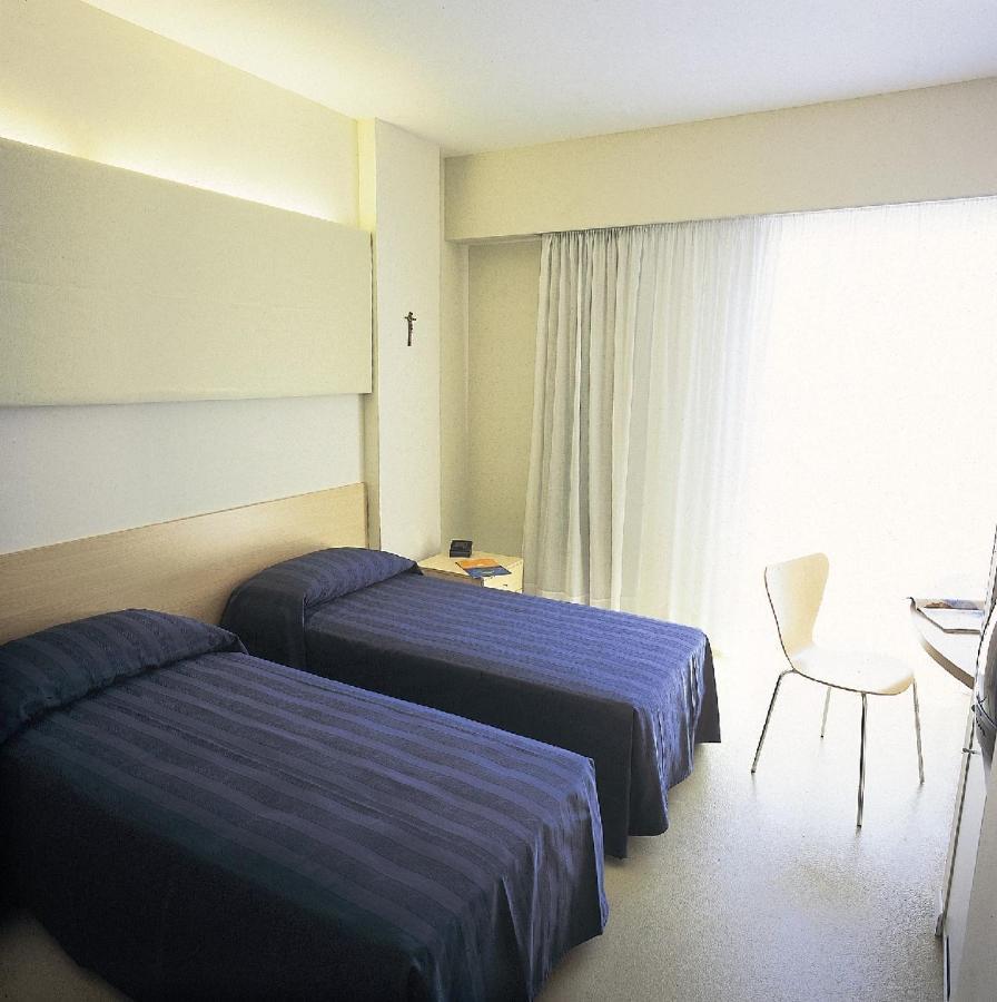 Hotel Rosanna 3 Stelle Superior ليدو دي يسولو الغرفة الصورة